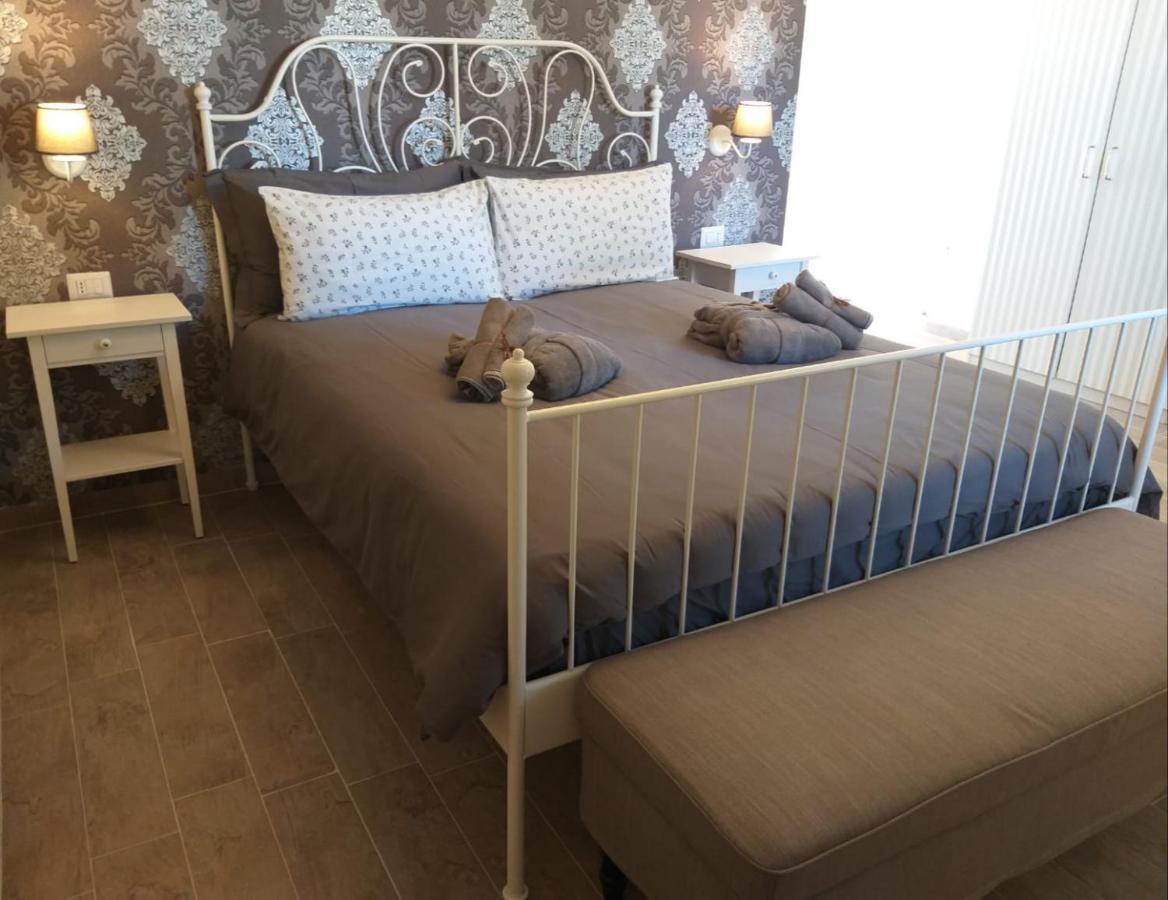 הוילה Belvedere Ostrense La Collina Dei Cavalieri מראה חיצוני תמונה