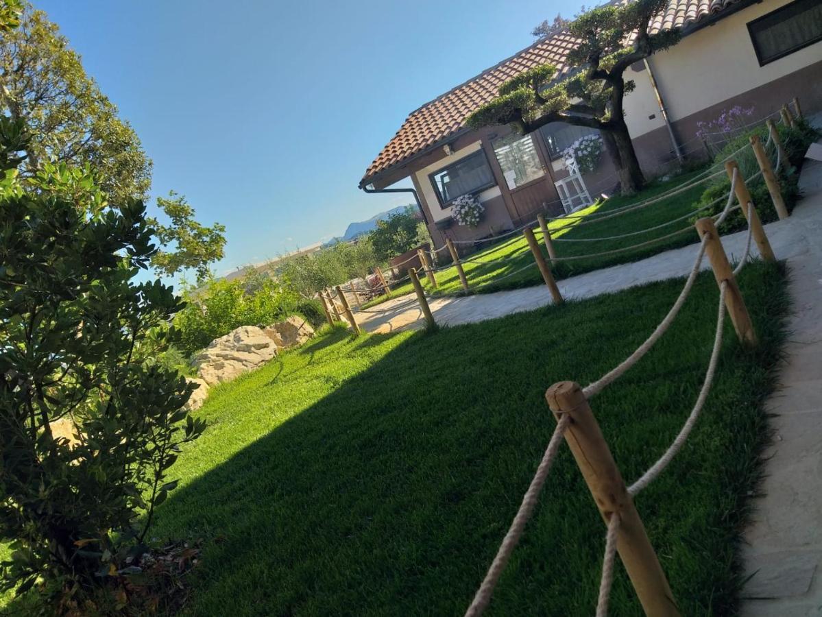 הוילה Belvedere Ostrense La Collina Dei Cavalieri מראה חיצוני תמונה